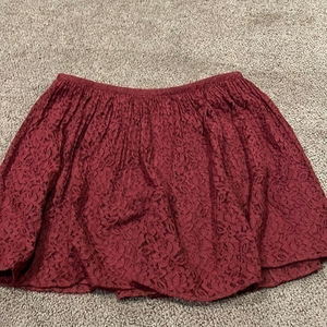 Madewell women's Burgundy lace‎ short skirt xs 0 small